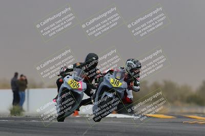 media/Feb-25-2023-CVMA (Sat) [[220fd2011e]]/Race 4 500 Supersport-350 Supersport/